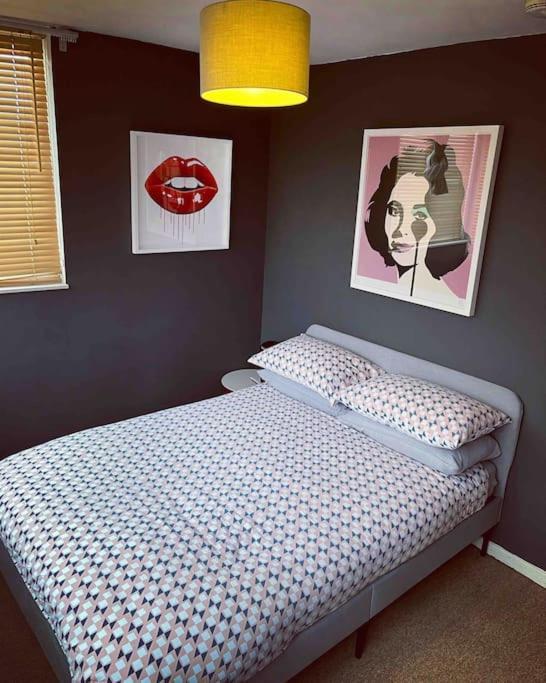 Chester/Handbridge Sleeps 9 + Netflix Hough Green ภายนอก รูปภาพ